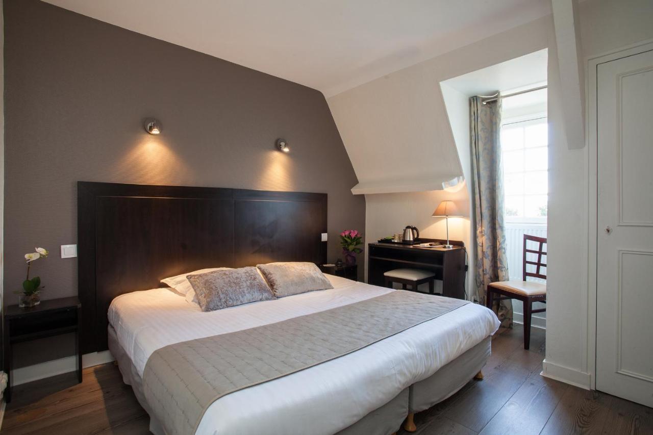 Hotel La Hoirie ซาร์ลา-ลา-กาเนดา ภายนอก รูปภาพ